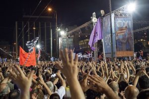 Милиони гласови на деморализирани од предавството на СИРИЗА за гласот „Не“ на референдумот во 2015, во кој ККЕ зазеде погрешна позиција на апстиненција